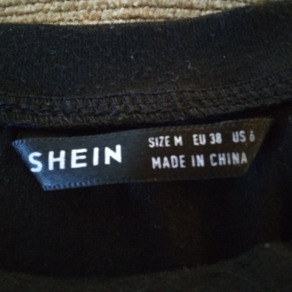 SHEIN Hot Flames Tee UNISEX - Picture 4 of 6